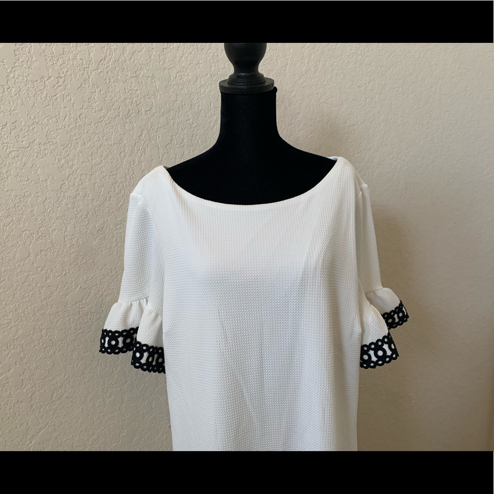 Elle Ruffle Sleeve Shift Dress